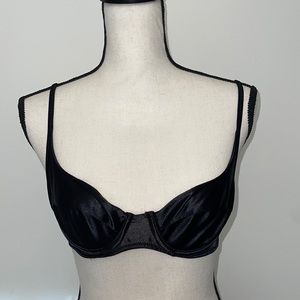 Victoria’s Secret Black Lined Bra